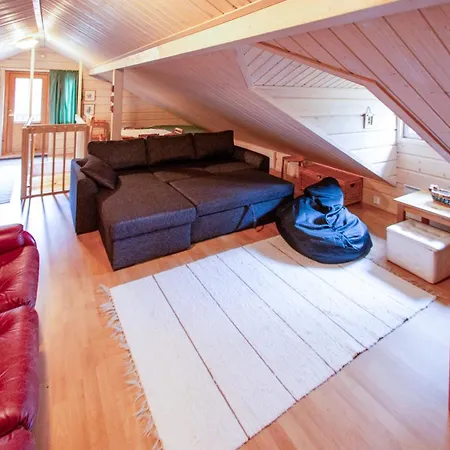 Marjukka - Stunning Close To The Slopes Villa Kolari
